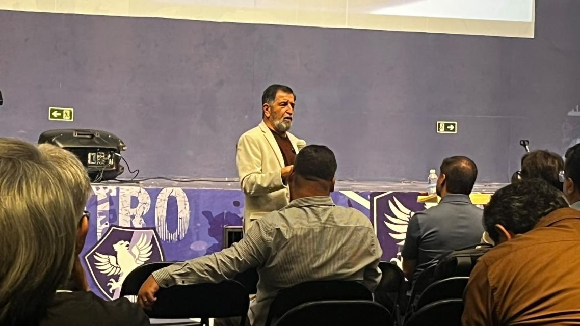 Palestra com René Simões